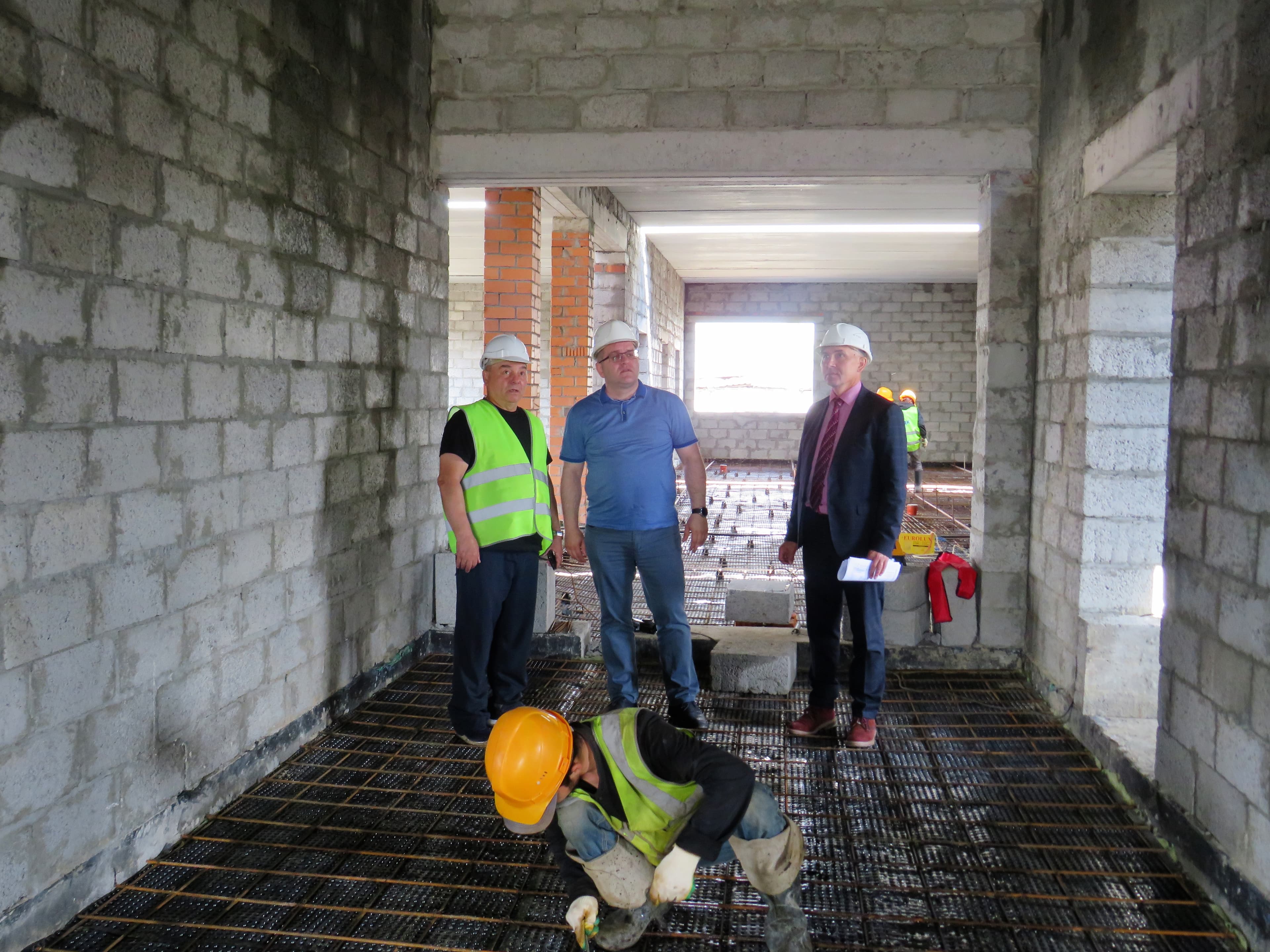 Открыть изображение на полный экран